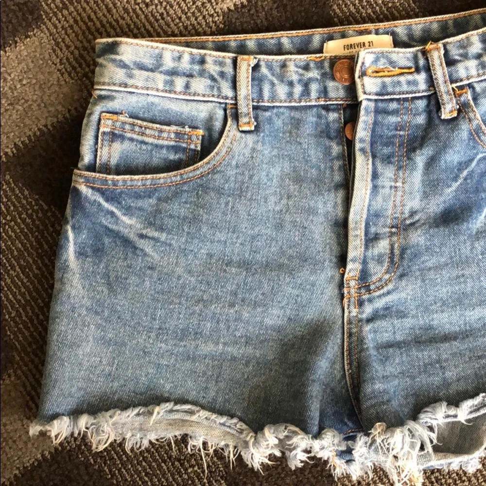 Forever 21 Raw Hem Button Up Denim Shorts size 27